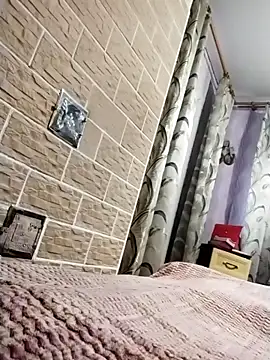 Snapshot of Ponka2011 chatting on October 1, 2025, 5:01 am Ponka2011 online show from October 1, 2025, 5:01 am