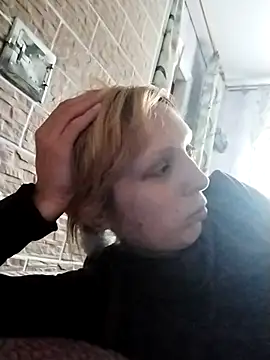 Snapshot of Ponka2011 chatting on September 25, 2025, 5:46 am Ponka2011 online show from September 25, 2025, 5:46 am