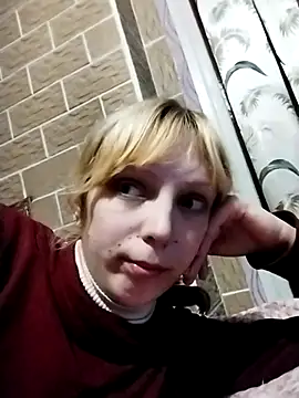 Snapshot of Ponka2011 chatting on November 4, 2025, 6:17 am Ponka2011 online show from November 4, 2025, 6:17 am