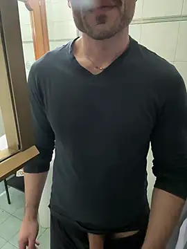 giovan2020 online show from January 14, 2026, 9:51 pm