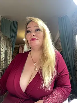 Sweet-blonde online show from November 18, 2025, 11:48 pm