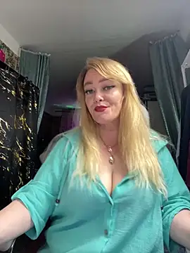 Sweet-blonde online show from March 25, 2026, 7:24 pm