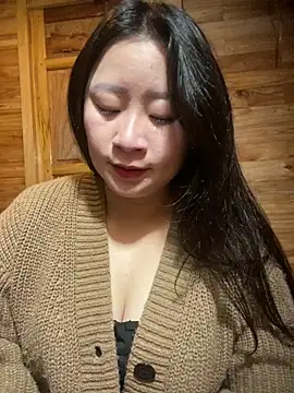 violet-00 online show from February 25, 2026, 1:50 am