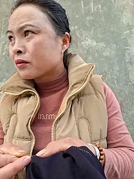 Snapshot of xuxulovezz chatting on February 21, 2026, 2:02 am xuxulovezz online show from February 21, 2026, 2:02 am