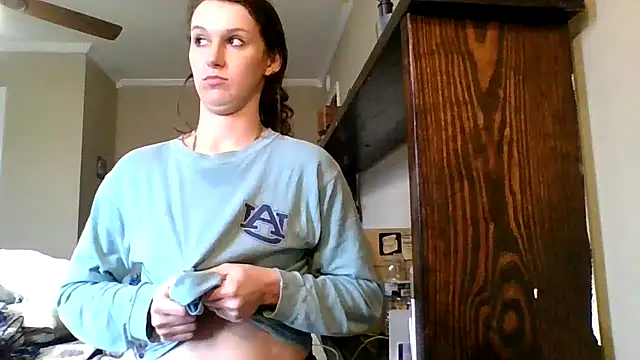 Snapshot of brunettebabexo3 chatting on January 5, 2026, 9:07 pm brunettebabexo3 online show from January 5, 2026, 9:07 pm