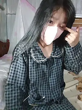 Snapshot of Helen-Tran chatting on March 1, 2026, 2:11 am Helen-Tran online show from March 1, 2026, 2:11 am