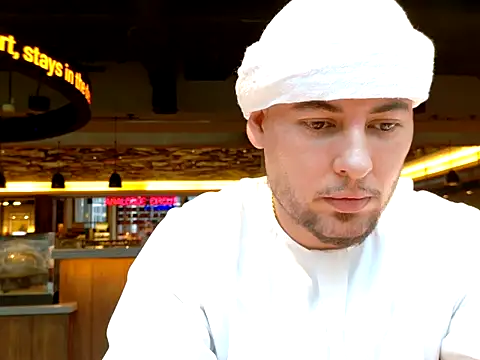 maximus888A online show from September 28, 2025, 12:45 pm