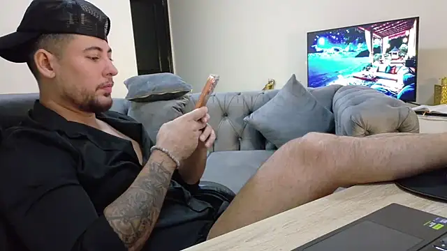 Snapshot of maximus888A chatting on June 16, 2026, 8:31 pm maximus888A online show from June 16, 2026, 8:31 pm