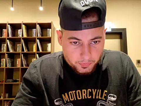 maximus888A online show from September 24, 2025, 4:13 pm