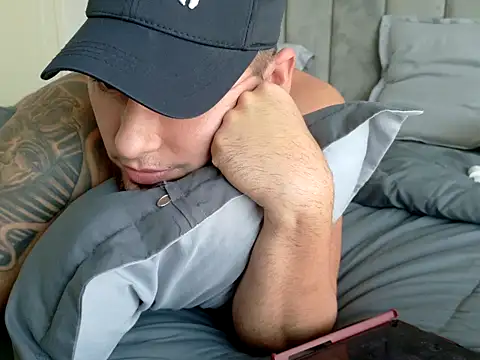 maximus888A online show from October 10, 2025, 12:39 pm