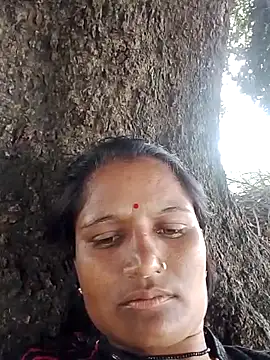 Pooja6060 online show from October 4, 2025, 5:42 am