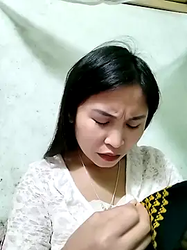 Mai4568 online show from November 2, 2025, 2:11 pm