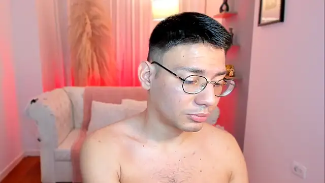 marcuswildx online show from October 19, 2025, 3:26 pm