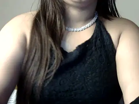 Aaliya02 online show from September 29, 2025, 1:23 am