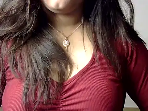 Aaliya02 online show from June 7, 2026, 1:22 am
