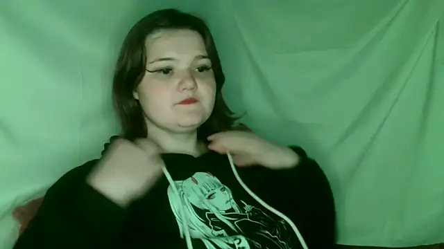 Snapshot of Noir_Shiro chatting on October 9, 2025, 4:40 pm Noir Shiro online show from October 9, 2025, 4:40 pm