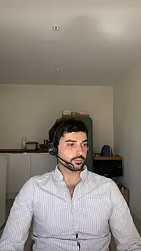 eauminerale online show from April 7, 2026, 12:18 pm