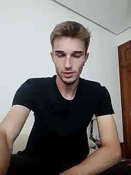 jorgeereyy online show from September 23, 2025, 2:35 pm