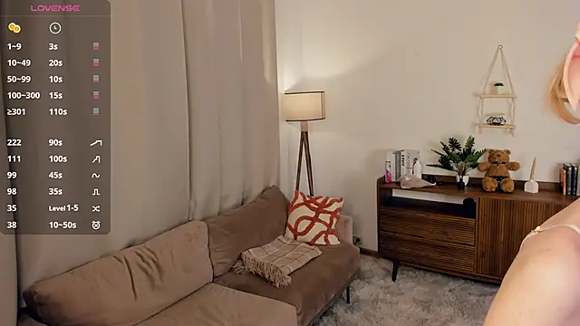 LaureMestler online show from March 7, 2026, 9:59 am