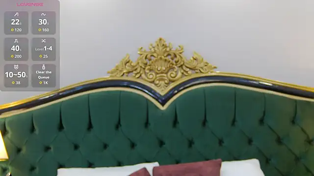 CourtneyRoses online show from October 2, 2025, 6:00 pm