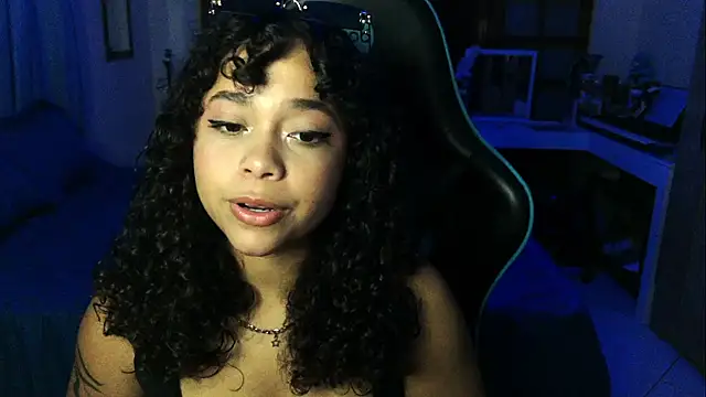 Snapshot of sweetamy326 chatting on February 12, 2026, 10:20 pm sweetamy326 online show from February 12, 2026, 10:20 pm