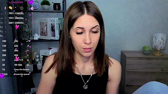 DreamVelour online show from March 16, 2026, 8:11 pm