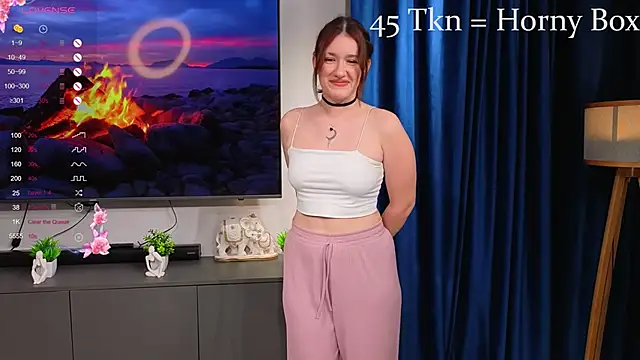 MarlaSemonick online show from October 10, 2025, 7:04 pm