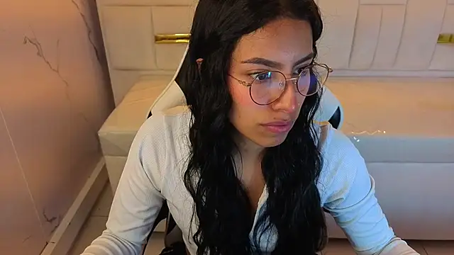 Snapshot of elowhyn_dior_tp chatting on September 30, 2025, 12:22 pm elowhyn dior tp online show from September 30, 2025, 12:22 pm