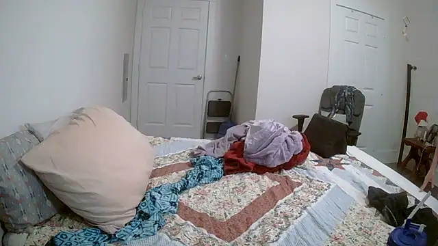 Buggy1965 online show from April 12, 2026, 5:49 pm