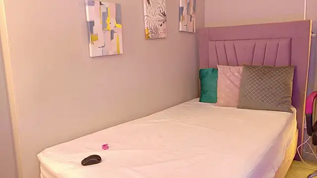 Snapshot of meli_peach1 chatting on January 31, 2026, 7:34 pm meli peach1 online show from January 31, 2026, 7:34 pm