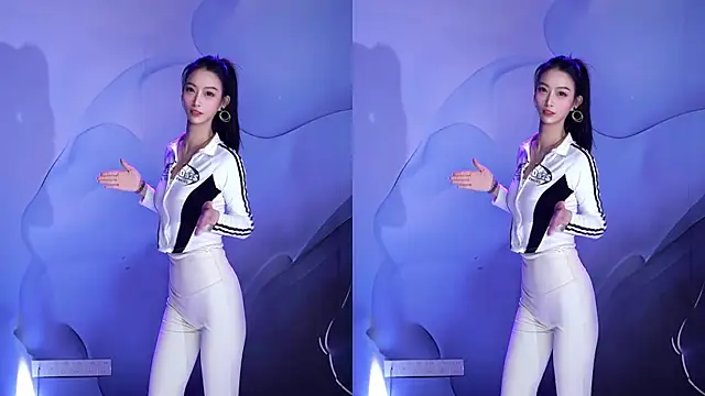 CM---001 online show from March 23, 2026, 1:39 am