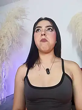 Zafira  online show from November 20, 2025, 6:30 pm