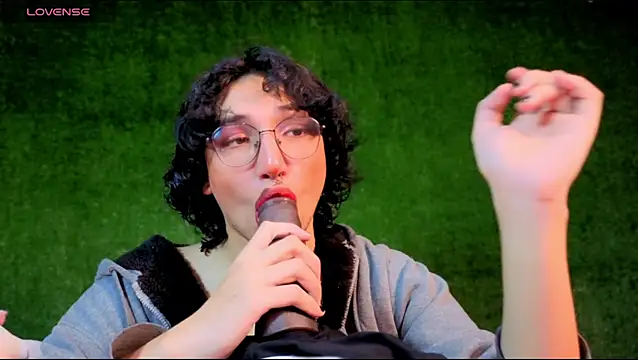 -BlueOpal- online show from November 13, 2025, 8:02 pm