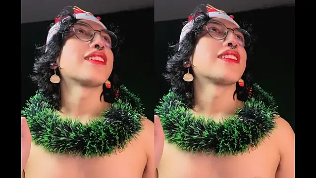 -BlueOpal- online show from December 16, 2025, 7:07 pm