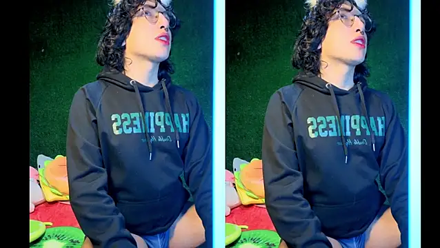 -BlueOpal- online show from December 18, 2025, 3:00 am