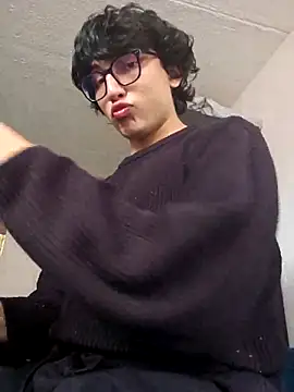 -BlueOpal- online show from April 13, 2026, 7:18 pm