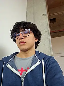 -BlueOpal- online show from April 10, 2026, 10:17 pm