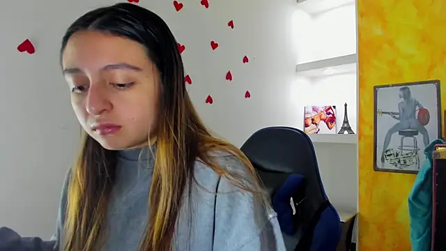 lala clark online show from February 27, 2026, 8:41 pm