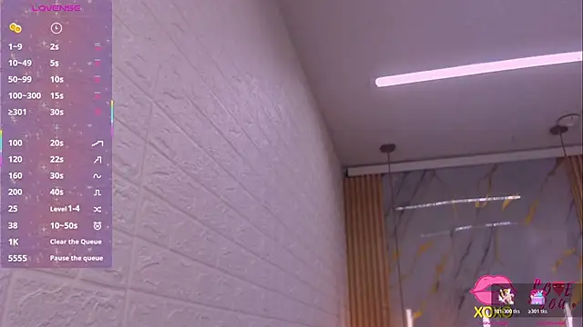 kat 96  online show from November 24, 2025, 7:25 pm