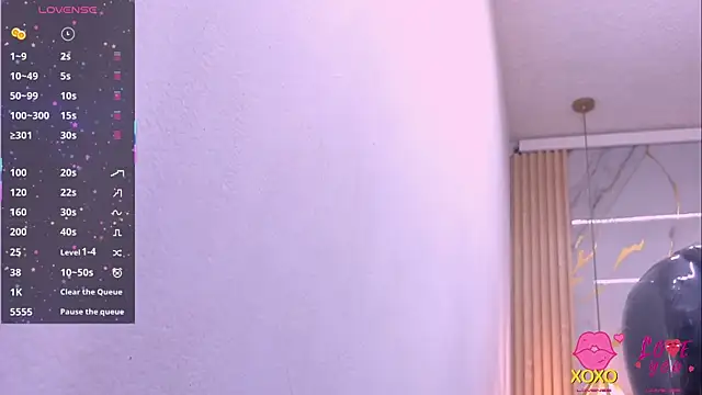 kat 96  online show from November 13, 2025, 7:18 pm