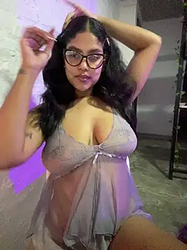 miiabrown18 online show from July 15, 2026, 11:56 pm