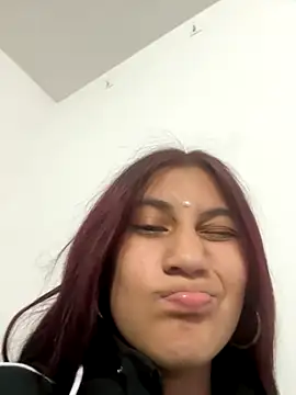  Kinky69  online show from November 27, 2025, 10:54 pm