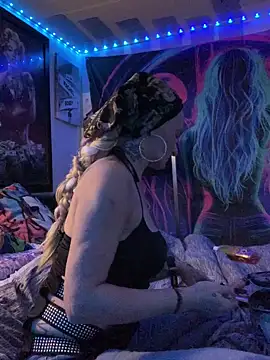 blondebarbiebae online show from July 31, 2026, 8:50 pm