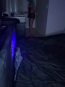 YeahhhitsBreezy online show from December 23, 2025, 7:29 am