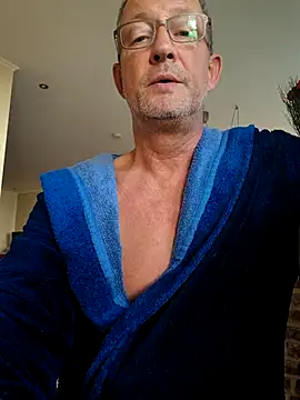 TommyTom76 online show from November 7, 2025, 8:08 am