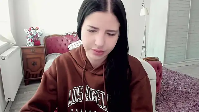 Malibu J online show from January 13, 2026, 8:51 am