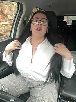 Snapshot of Ruby-Black chatting on February 27, 2026, 4:07 pm Ruby-Black online show from February 27, 2026, 4:07 pm