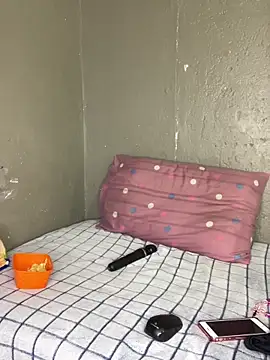 Bellabootie online show from March 3, 2026, 10:00 am