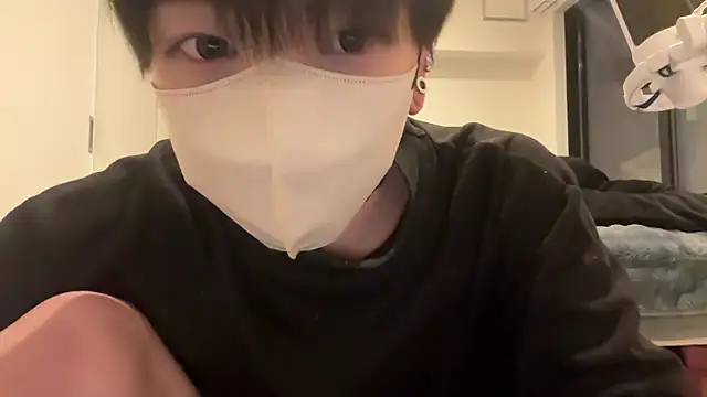 tora3220 online show from February 7, 2026, 1:19 pm