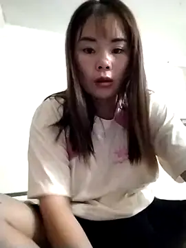 soixam00 online show from October 19, 2025, 2:03 am